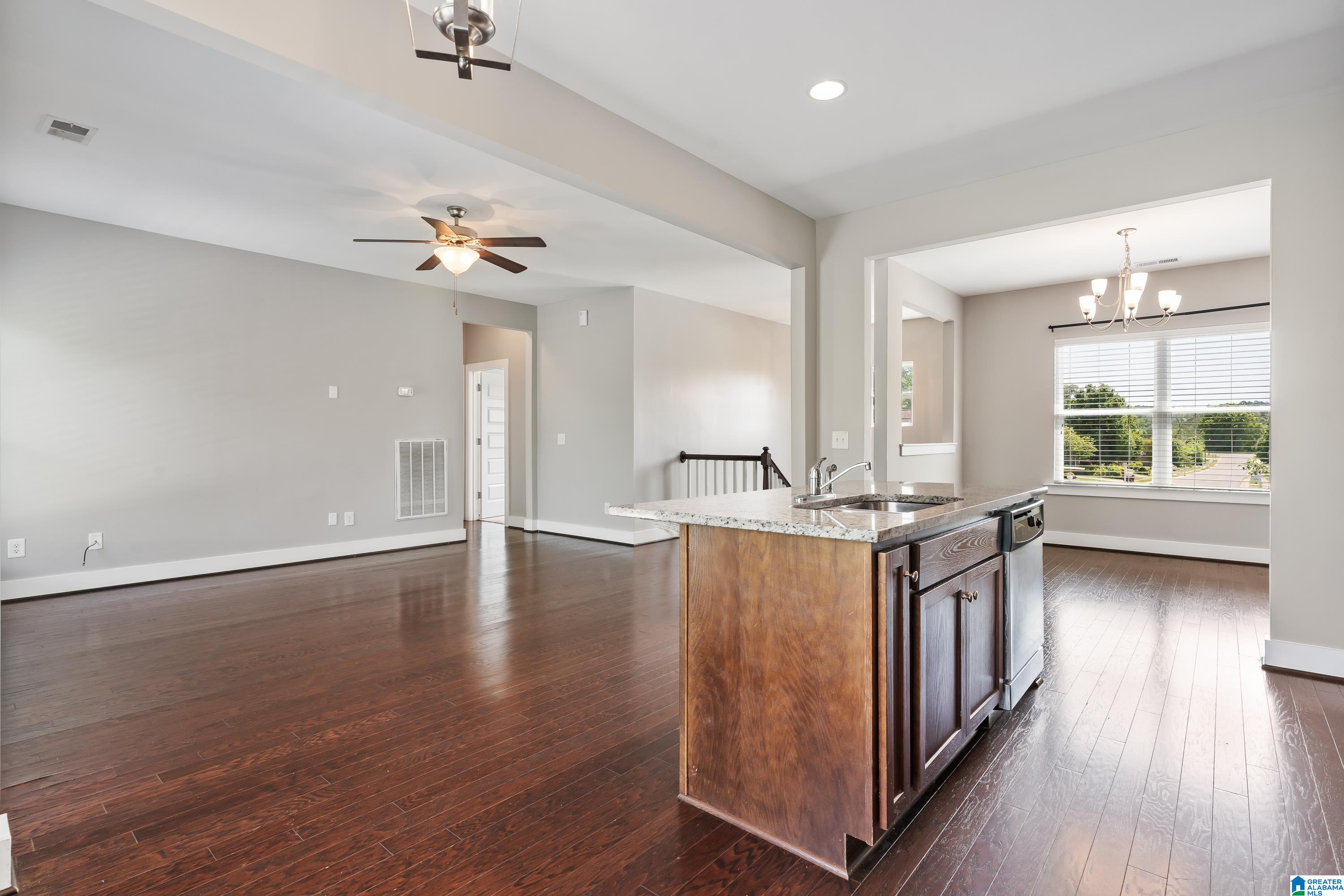 4341 Segars Cove Bessemer, AL 35022 - Photo 9 of 30