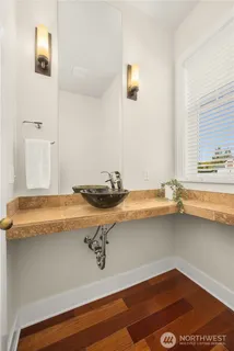 $1,098,000 | 1186 Northeast Park Drive, Issaquah, WA 98029