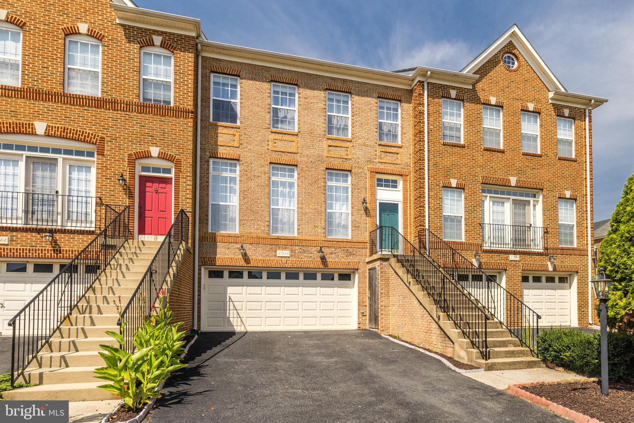 41946 Cinnabar Square Aldie, VA 20105 - Photo 3 of 65