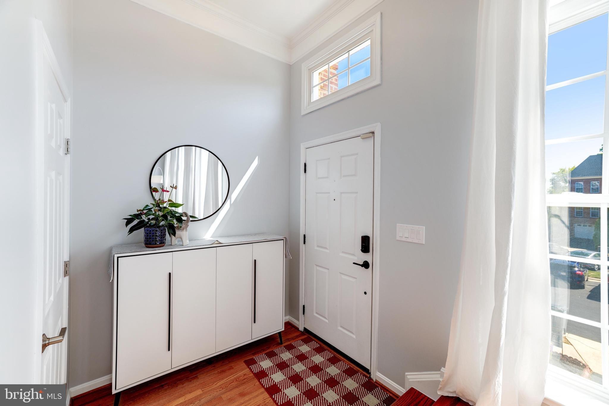 41946 Cinnabar Square Aldie, VA 20105 - Photo 4 of 65