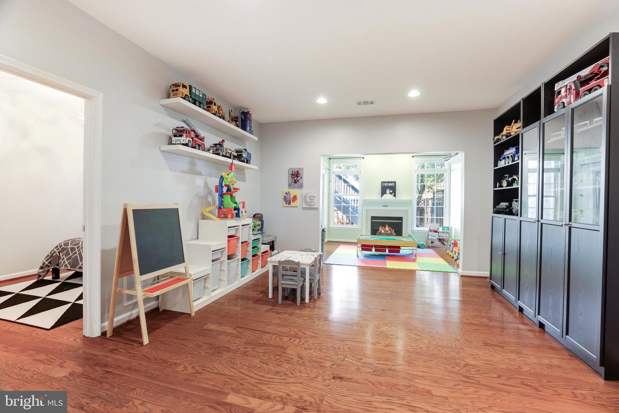 41946 Cinnabar Square Aldie, VA 20105 - Photo 45 of 65