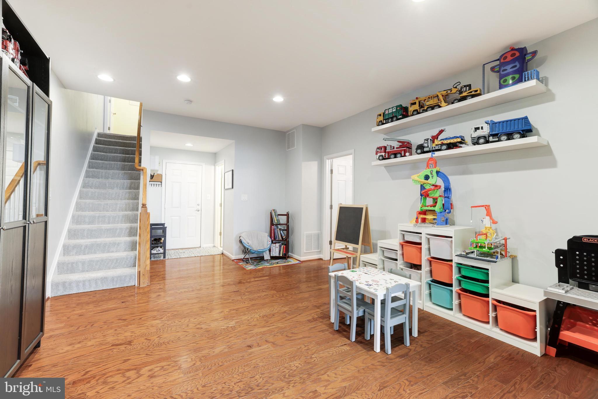 41946 Cinnabar Square Aldie, VA 20105 - Photo 47 of 65