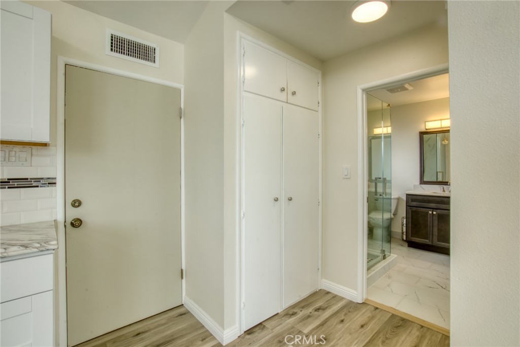 24220 Censor Avenue, Unit A Harbor City, CA 90710 - Photo 6 of 10