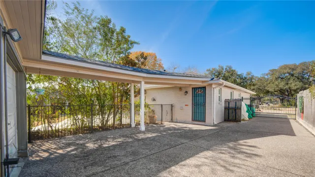 $559,680 | 10303 Greenwillow Drive, Houston, TX 77035