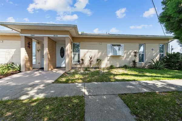 $100,999 | 1543 Club Circle, Lakeshore, FL 33854