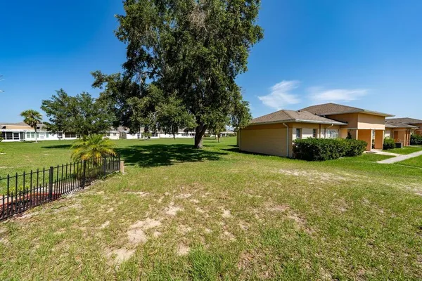 $100,999 | 1543 Club Circle, Lakeshore, FL 33854