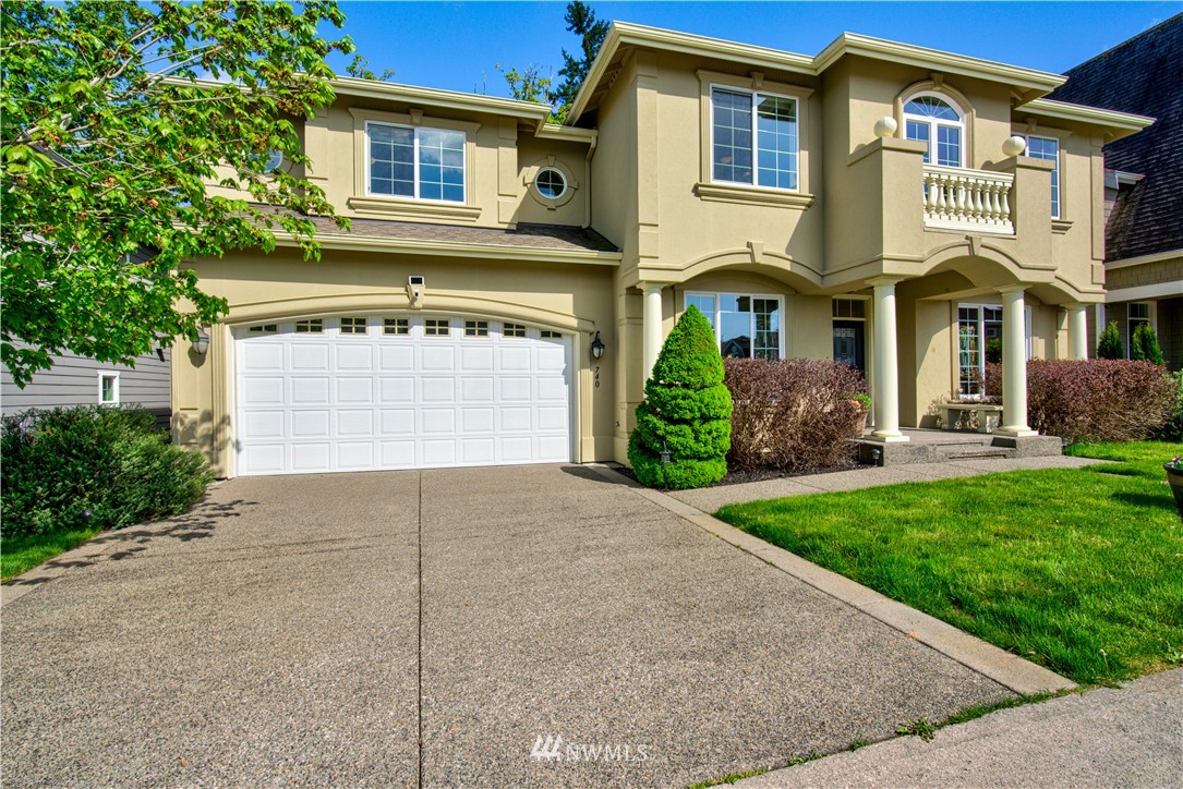 740 Lincoln Avenue Southeast Renton, WA 98057 - Photo 2 of 40