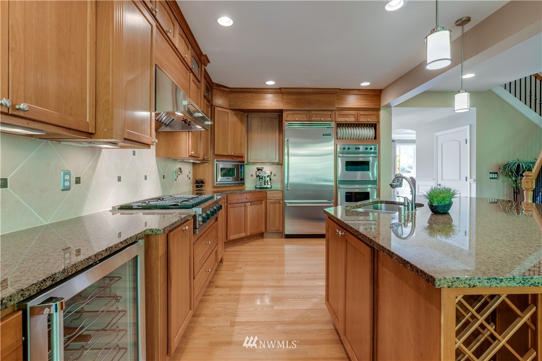 740 Lincoln Avenue Southeast Renton, WA 98057 - Photo 15 of 40