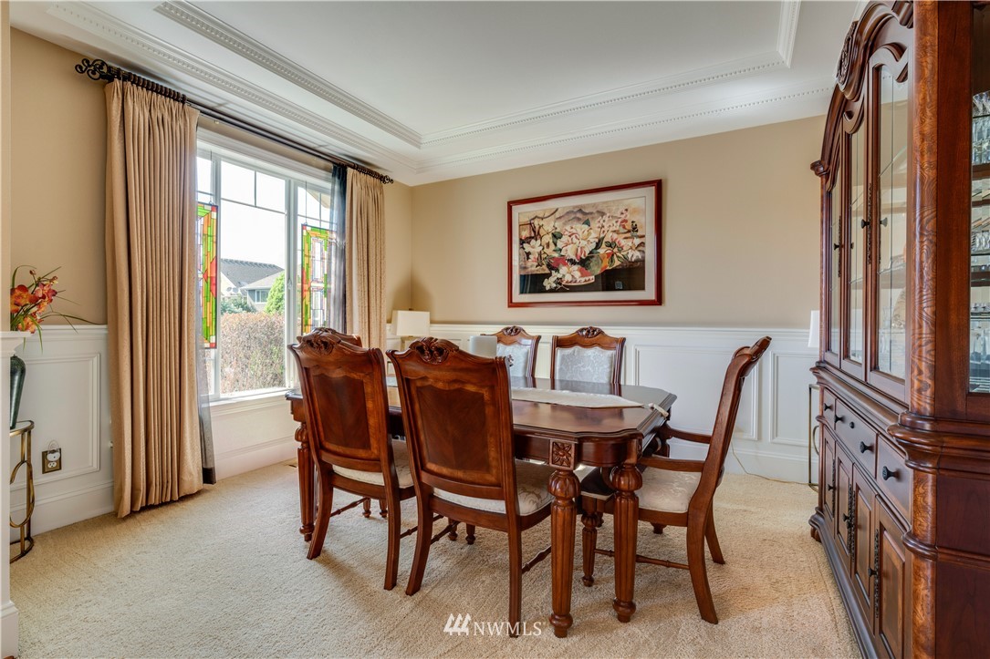 740 Lincoln Avenue Southeast Renton, WA 98057 - Photo 5 of 40
