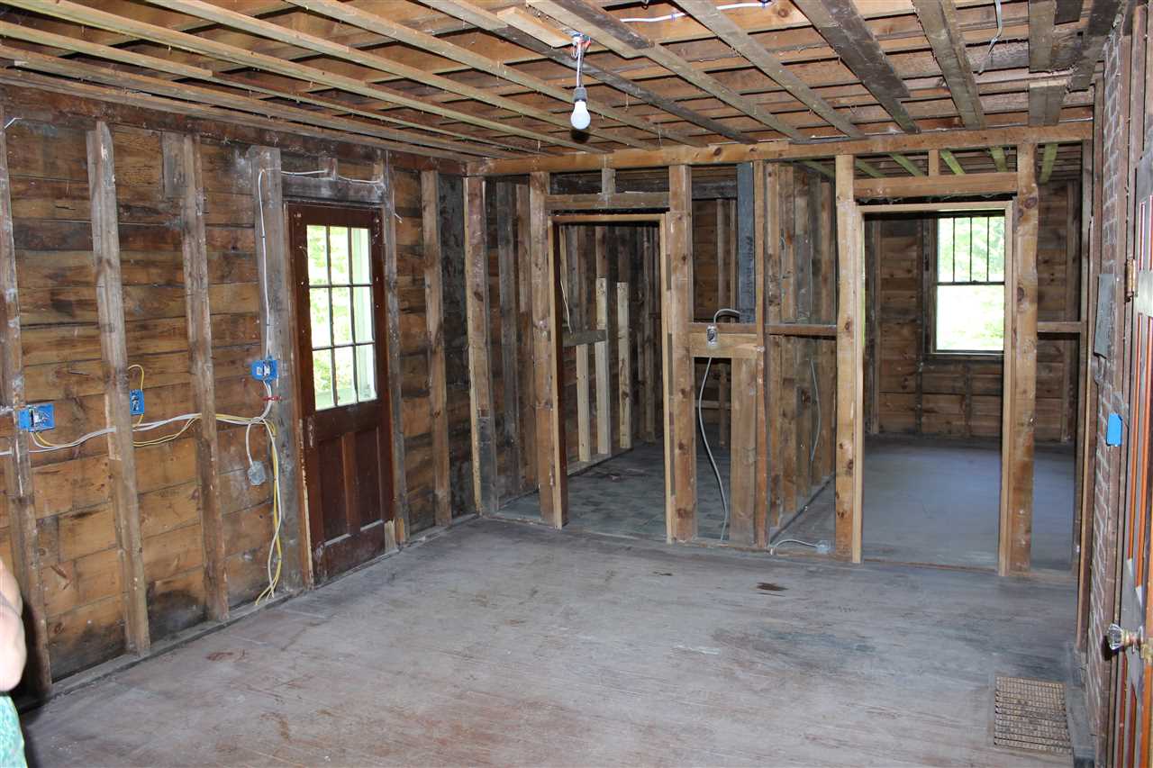 156 Main Street Winchester, NH 03470 - Photo 7 of 15 Gallery Image 7