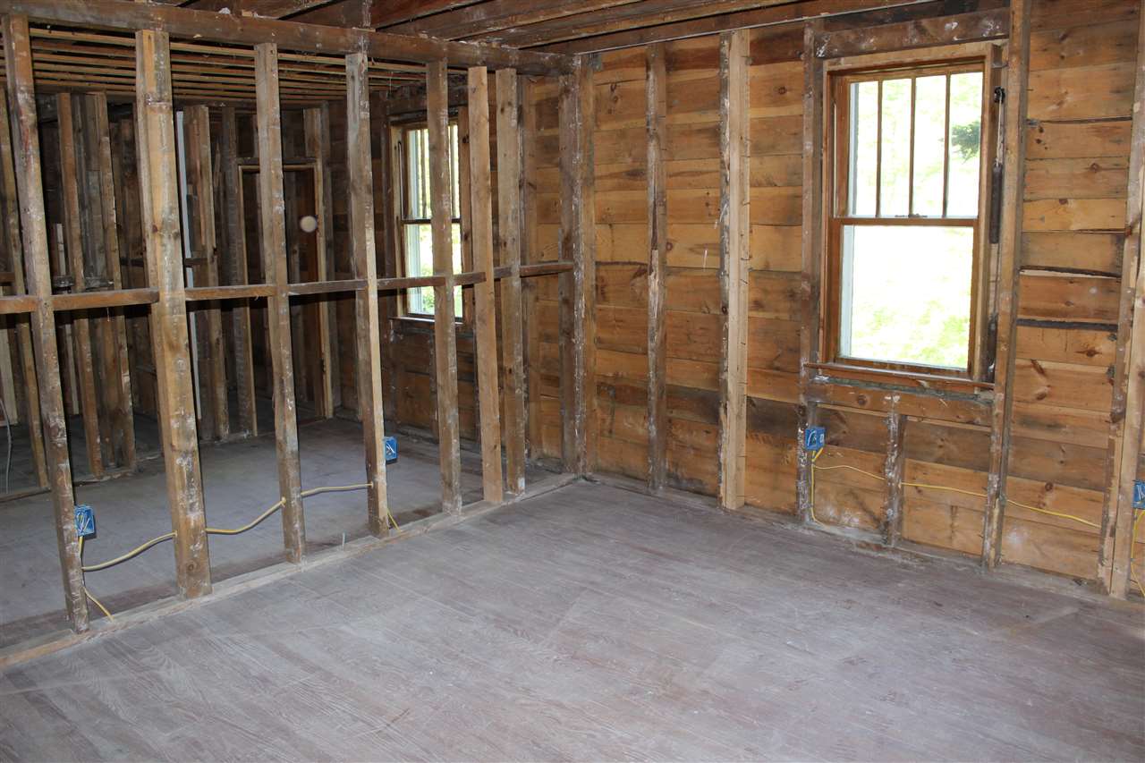 156 Main Street Winchester, NH 03470 - Photo 10 of 15 Gallery Image 10