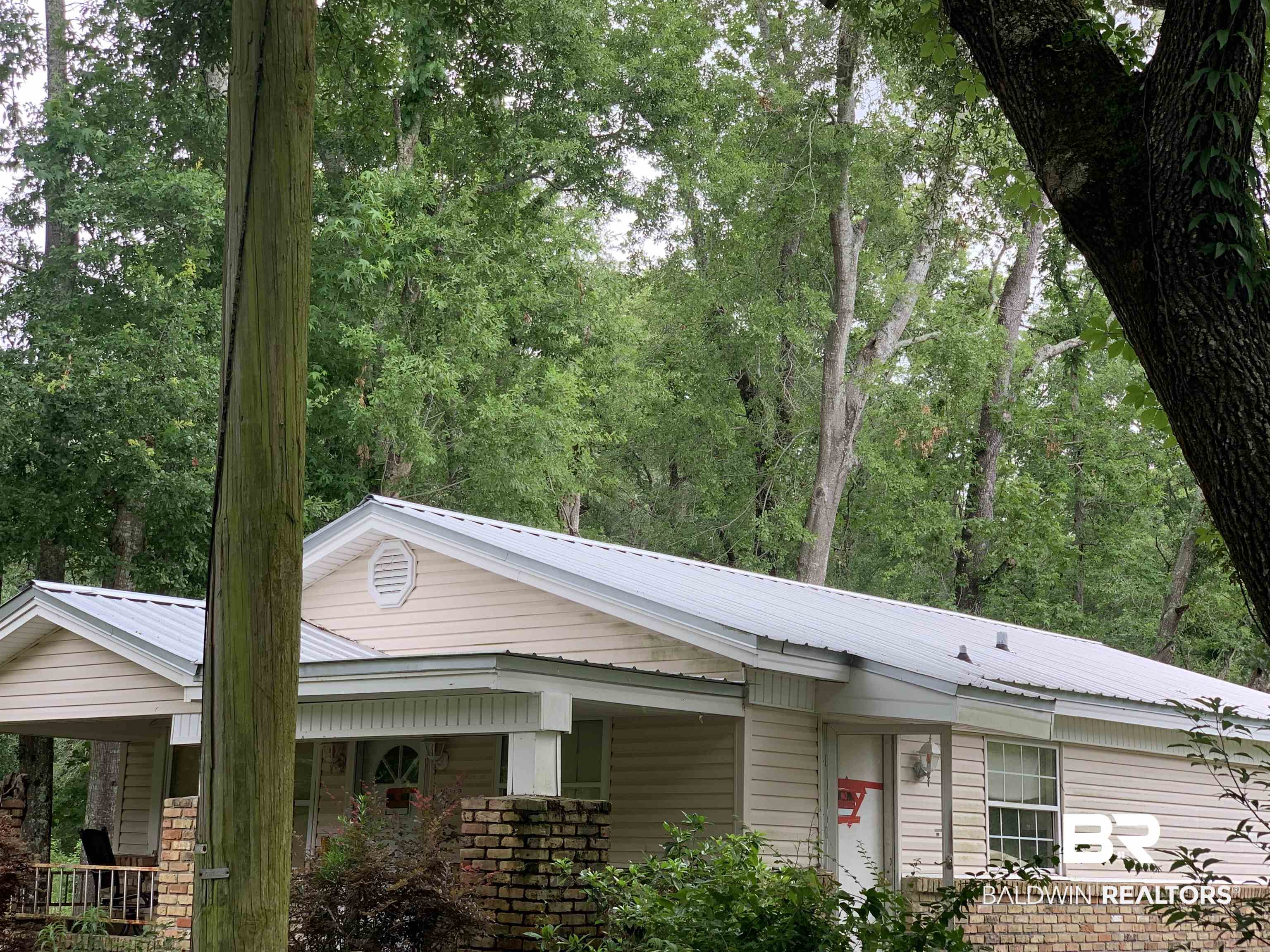 1014 Smith Avenue Mobile, AL 36605 - Photo 2 of 10