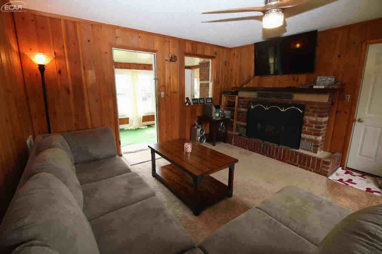 12164 Davison Road Davison, MI 48423 - Photo 16 of 29