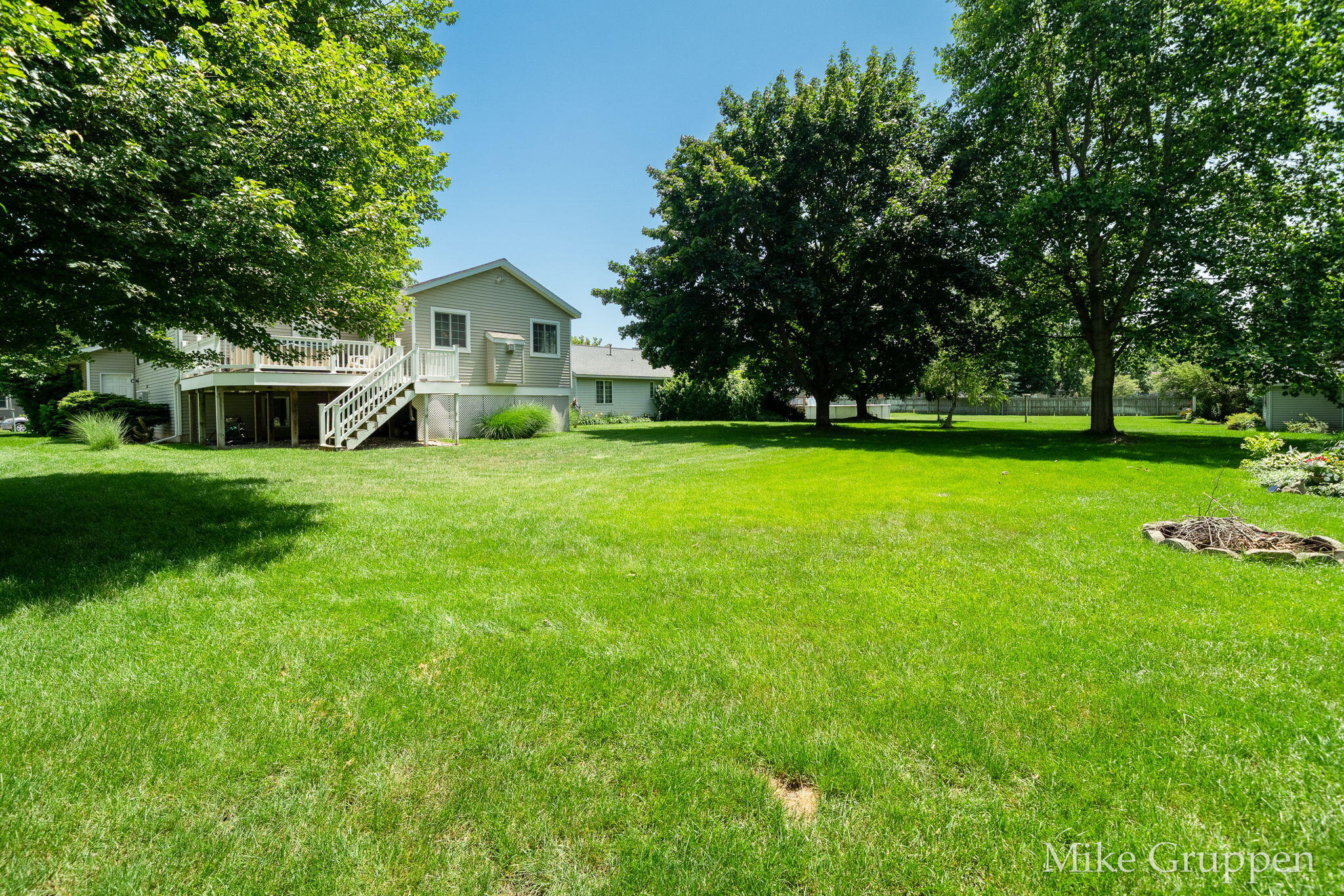2565 Spring Court Zeeland, MI 49464 - Photo 41 of 49 41-web-or-mls-2565 Spring Court-096