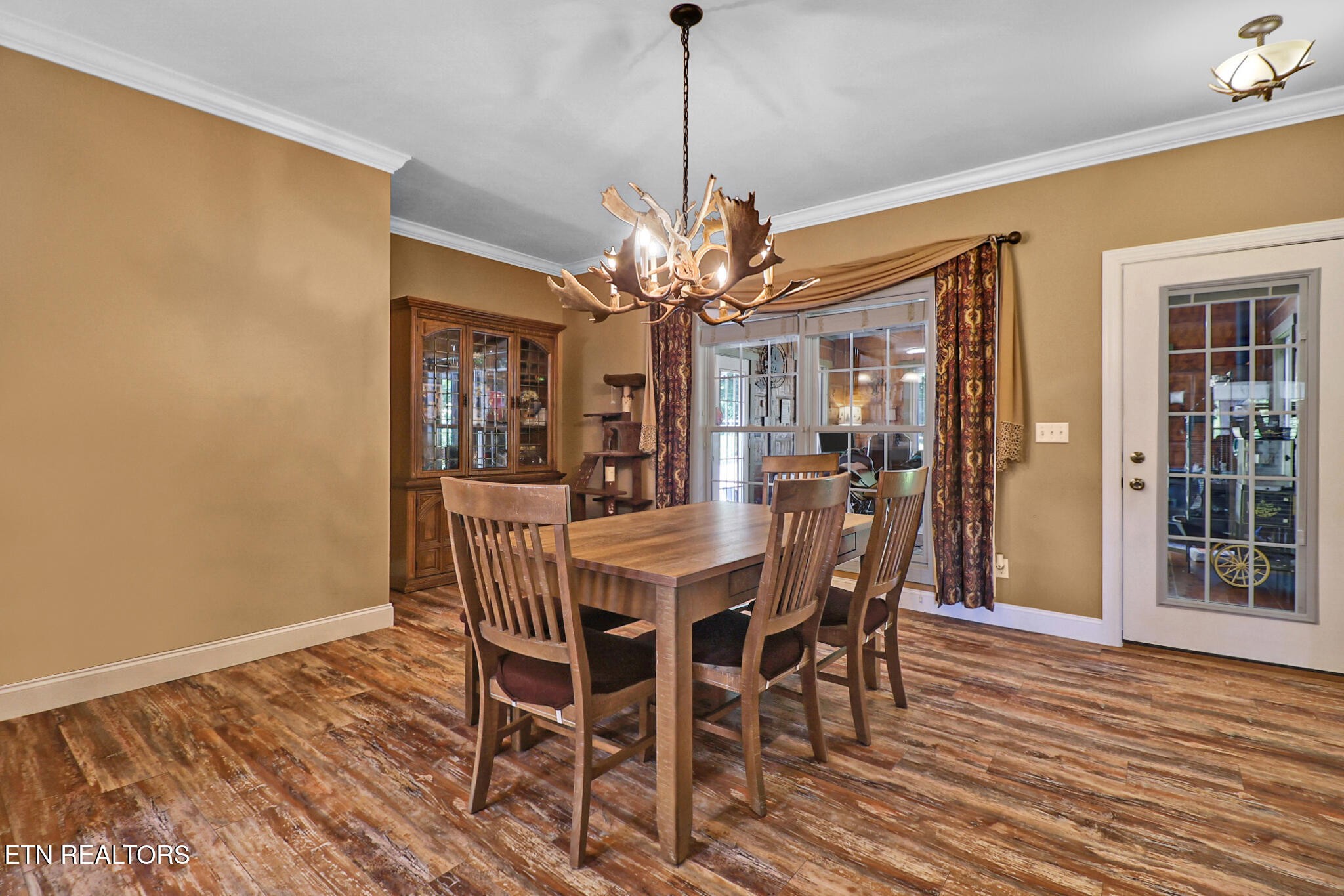 504 Ridgetop Drive Jamestown, TN 38556 - Photo 10 of 35