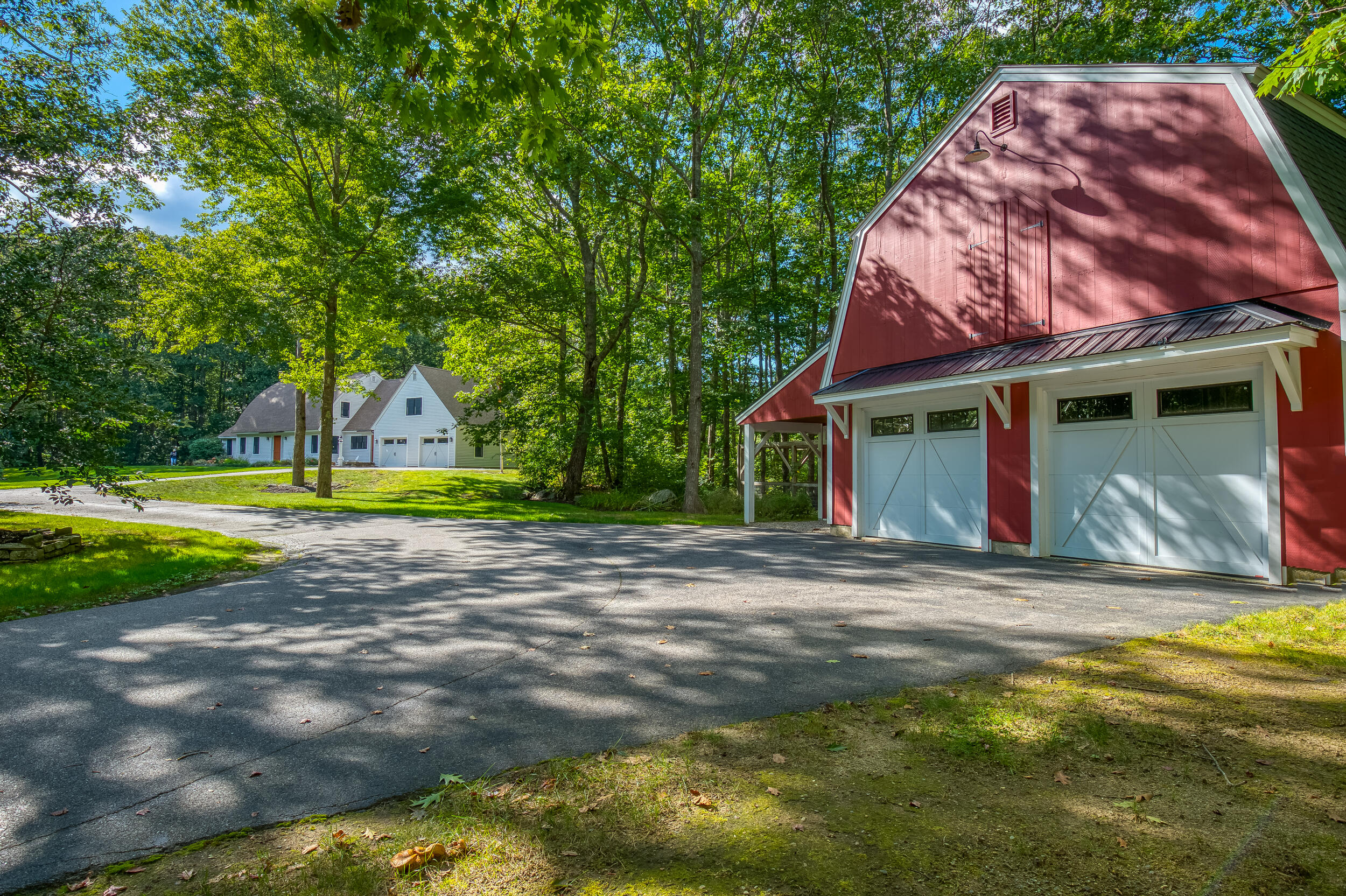 172 Mills Road Kennebunkport, ME 04046 - Photo 75 of 84 Barn & House
