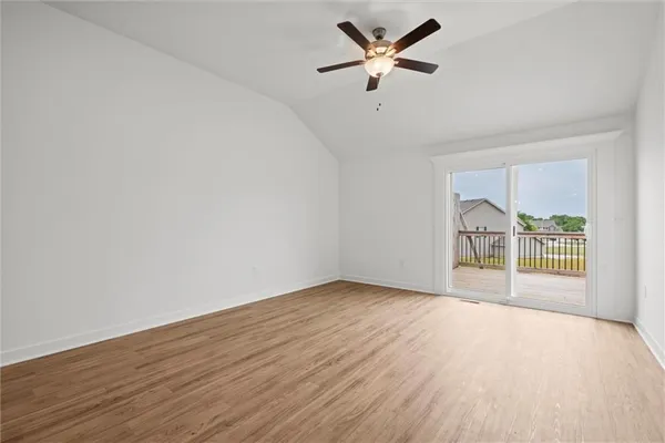 $359,900 | 3818 Northwest 93rd Street, Kansas City, MO 64154