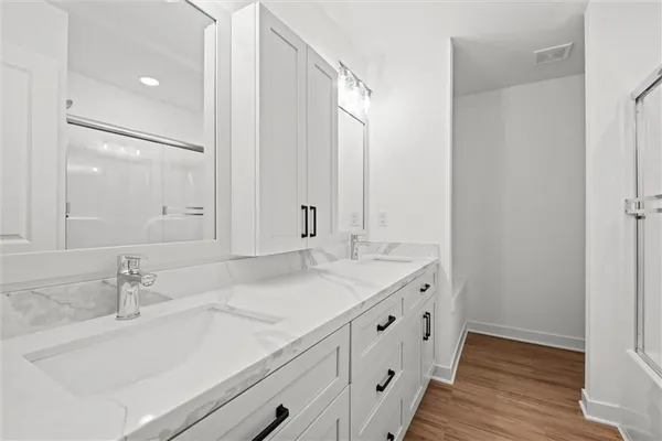 $359,900 | 3818 Northwest 93rd Street, Kansas City, MO 64154