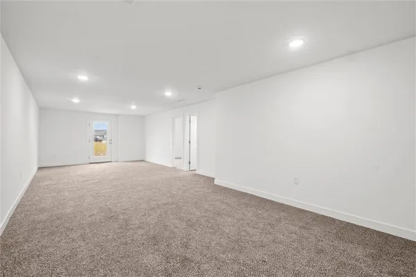 $359,900 | 3818 Northwest 93rd Street, Kansas City, MO 64154