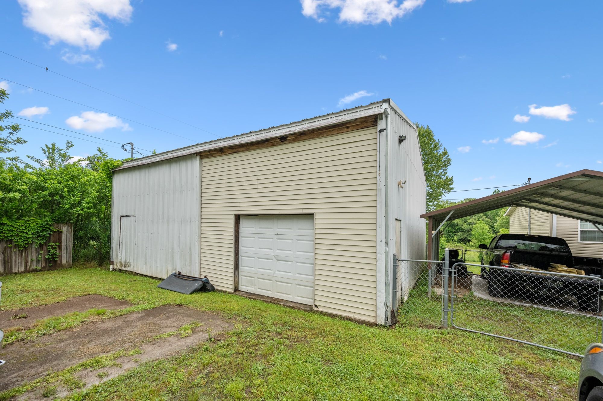 3122 Rock Milam Road Lexington, TN 38351 - Photo 28 of 30