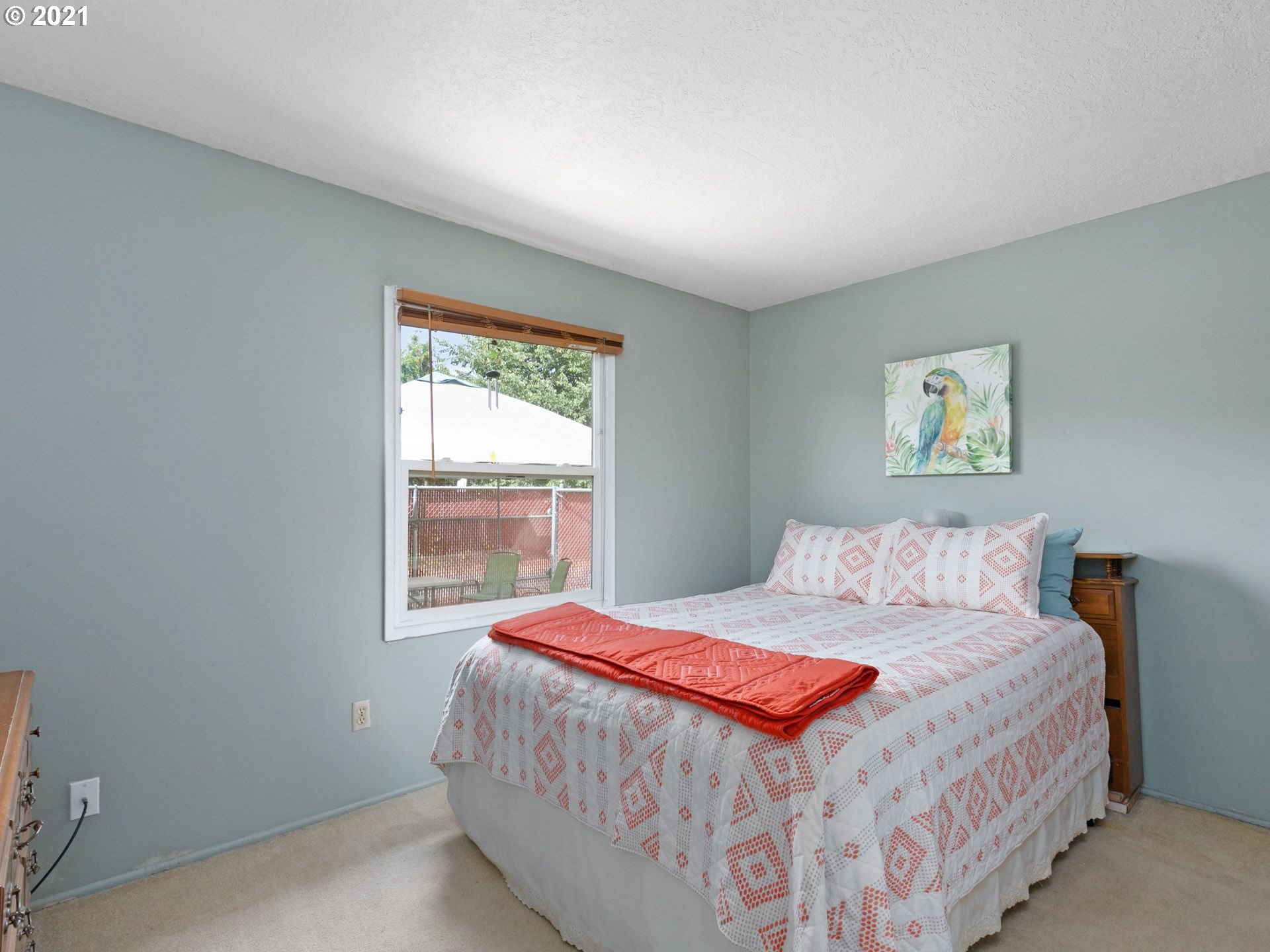5725 Southeast Reedway Street Portland, OR 97206 - Photo 12 of 23 Gallery Image 12