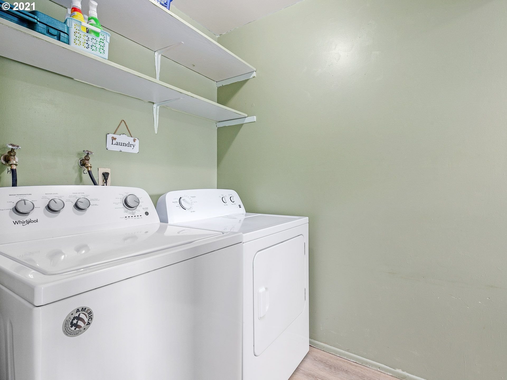 5725 Southeast Reedway Street Portland, OR 97206 - Photo 18 of 23 Gallery Image 18