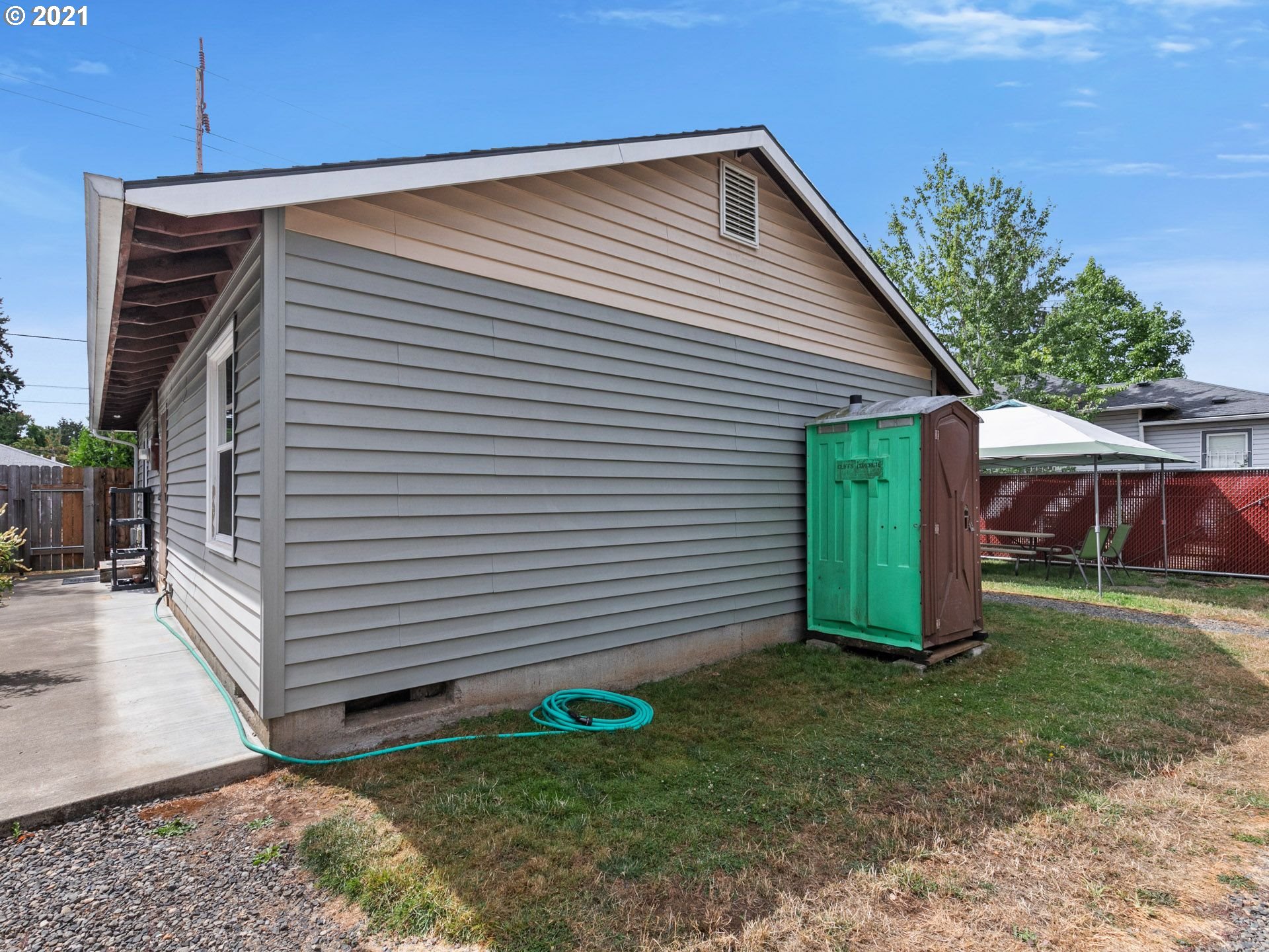 5725 Southeast Reedway Street Portland, OR 97206 - Photo 21 of 23 Gallery Image 21