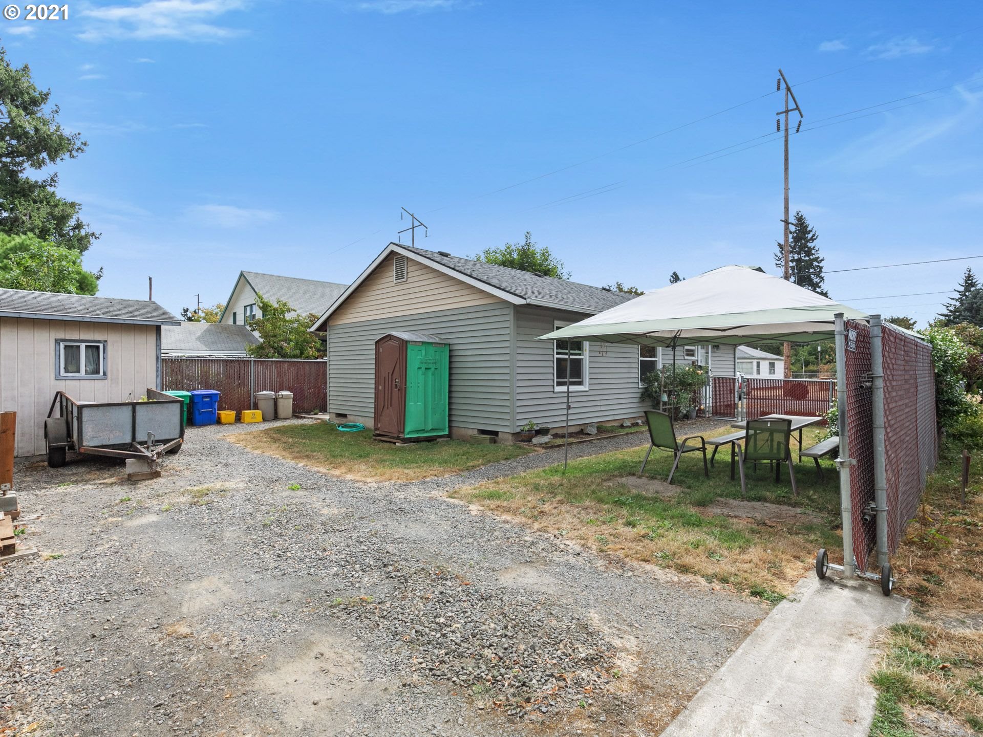 5725 Southeast Reedway Street Portland, OR 97206 - Photo 22 of 23 Gallery Image 22