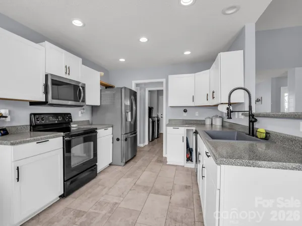 $445,000 | 33 Lumber River Road, Fletcher, NC 28732