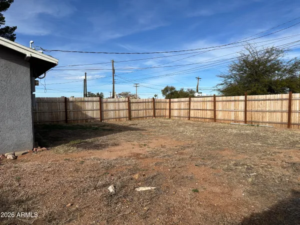 $209,000 | 565 Graham Place, Sierra Vista, AZ 85635