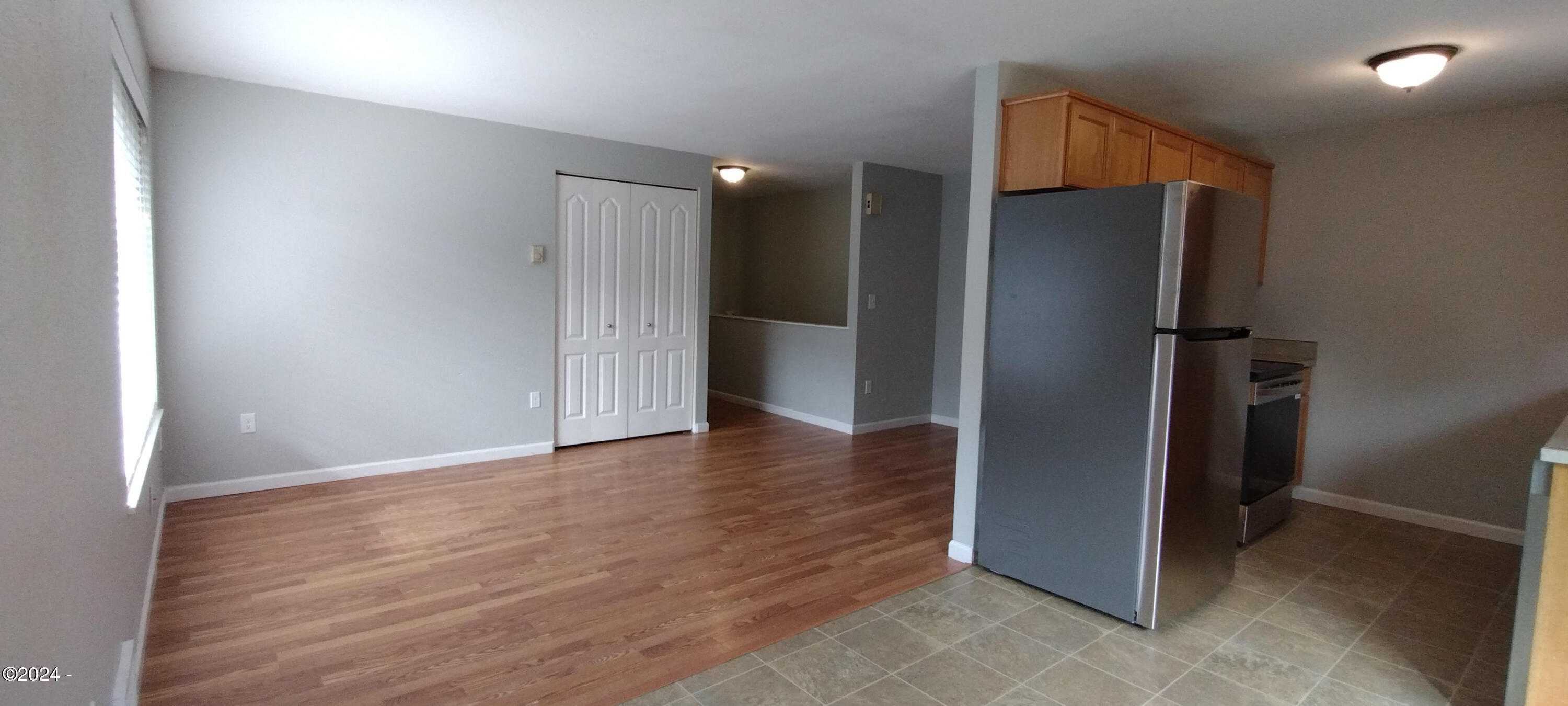630 Southwest Fall Street Newport, OR 97365 - Photo 5 of 28 Lots of Space!