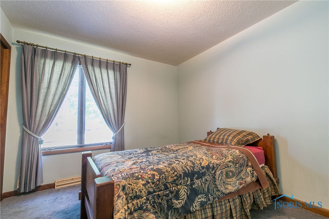 146 Taylor Road Oregon, OH 43616 - Photo 22 of 36 Gallery Image 22