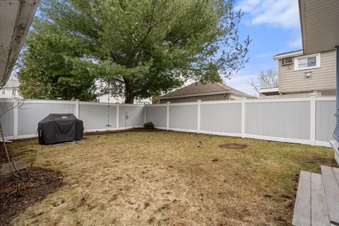 $689,000 | 90 Harnden Avenue, Unit 90, Watertown, MA 02472