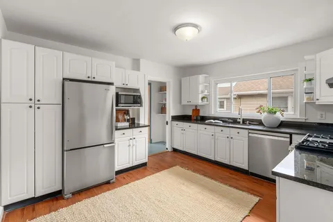 $689,000 | 90 Harnden Avenue, Unit 90, Watertown, MA 02472