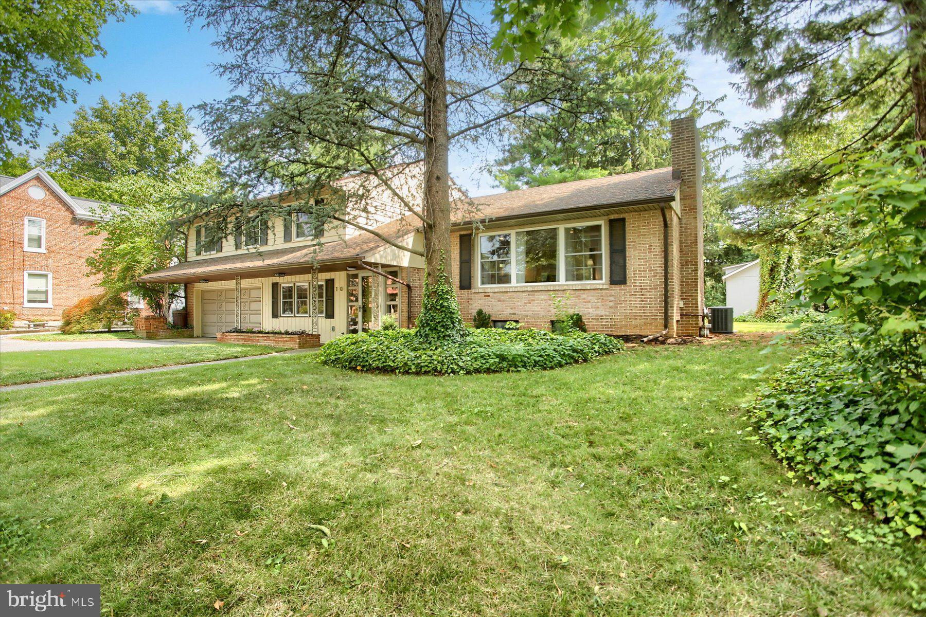 10 East Ridge Street Carlisle, PA 17013 - Photo 5 of 47 Gallery Image 5