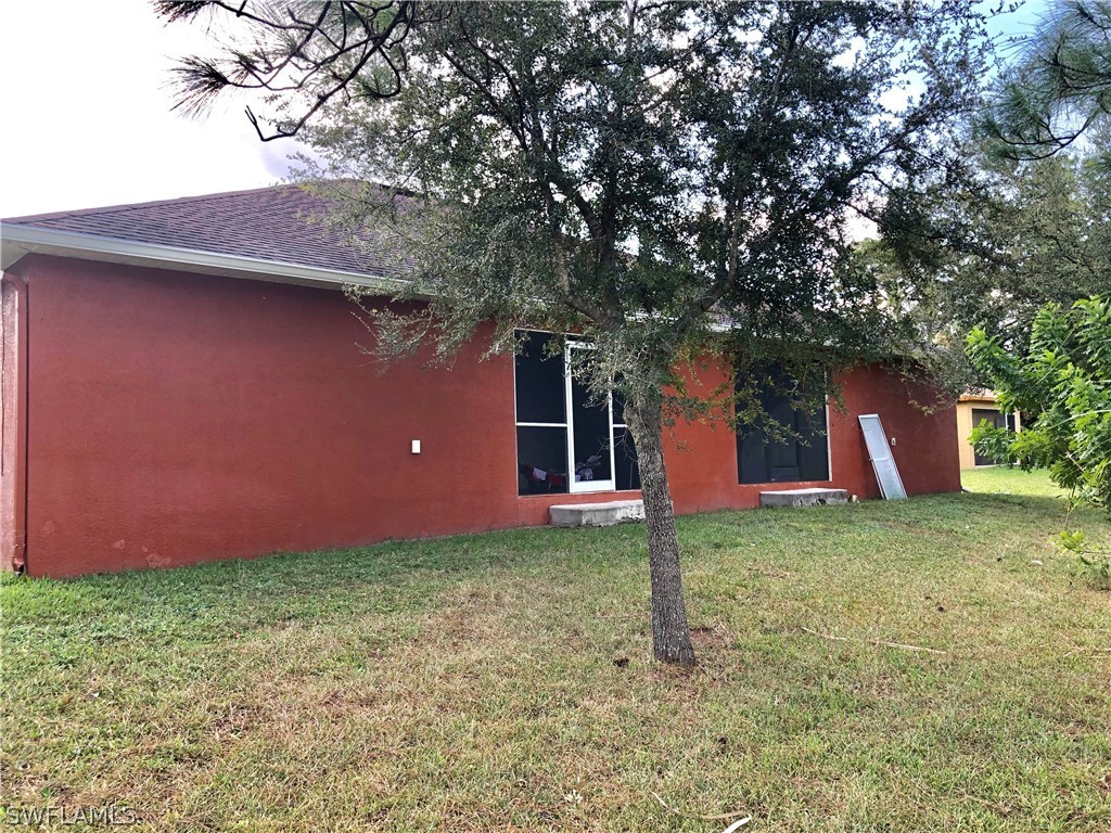113-115 Meadow Road Lehigh Acres, FL 33973 - Photo 31 of 35 Gallery Image 31