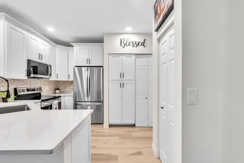 $425,000 | 4709 Southwest 13th Court, Deerfield Beach, FL 33442