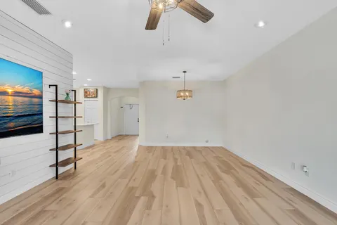 $425,000 | 4709 Southwest 13th Court, Deerfield Beach, FL 33442