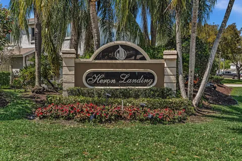$425,000 | 4709 Southwest 13th Court, Deerfield Beach, FL 33442
