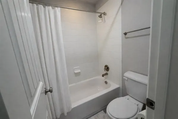 $4,500 | 1304 Damsel Caitlyn Drive, Lewisville, TX 75056