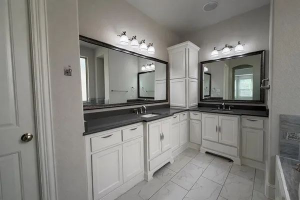 $4,500 | 1304 Damsel Caitlyn Drive, Lewisville, TX 75056