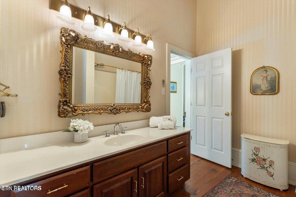 2492 River Road Loudon, TN 37774 - Photo 20 of 37 Full Bath 2