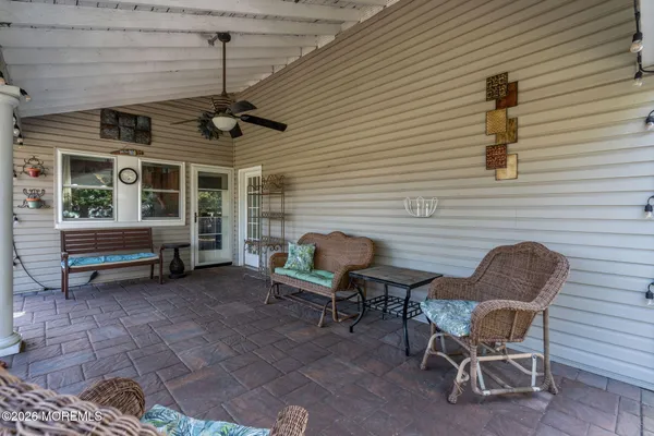 $949,000 | 167 Cloverdale Circle, Tinton Falls, NJ 07724