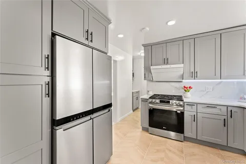 $1,396,000 | 5 Jefferson Road, Scarsdale, NY 10583