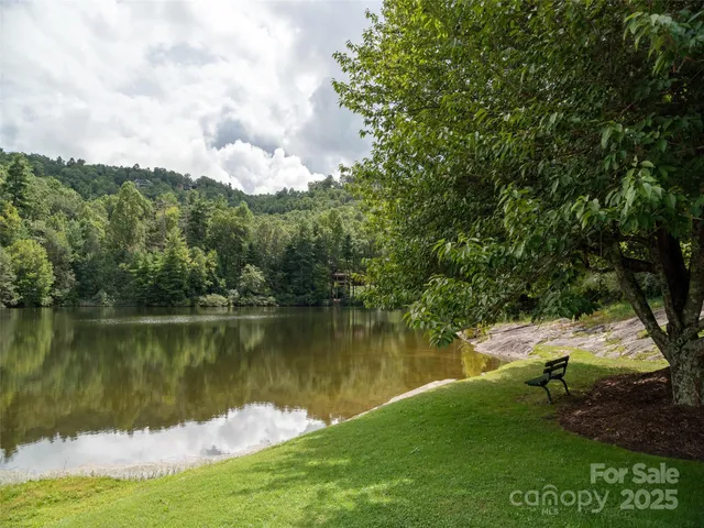 $65,000 | 128 Pinnacle Peak Lane, Flat Rock, NC 28731