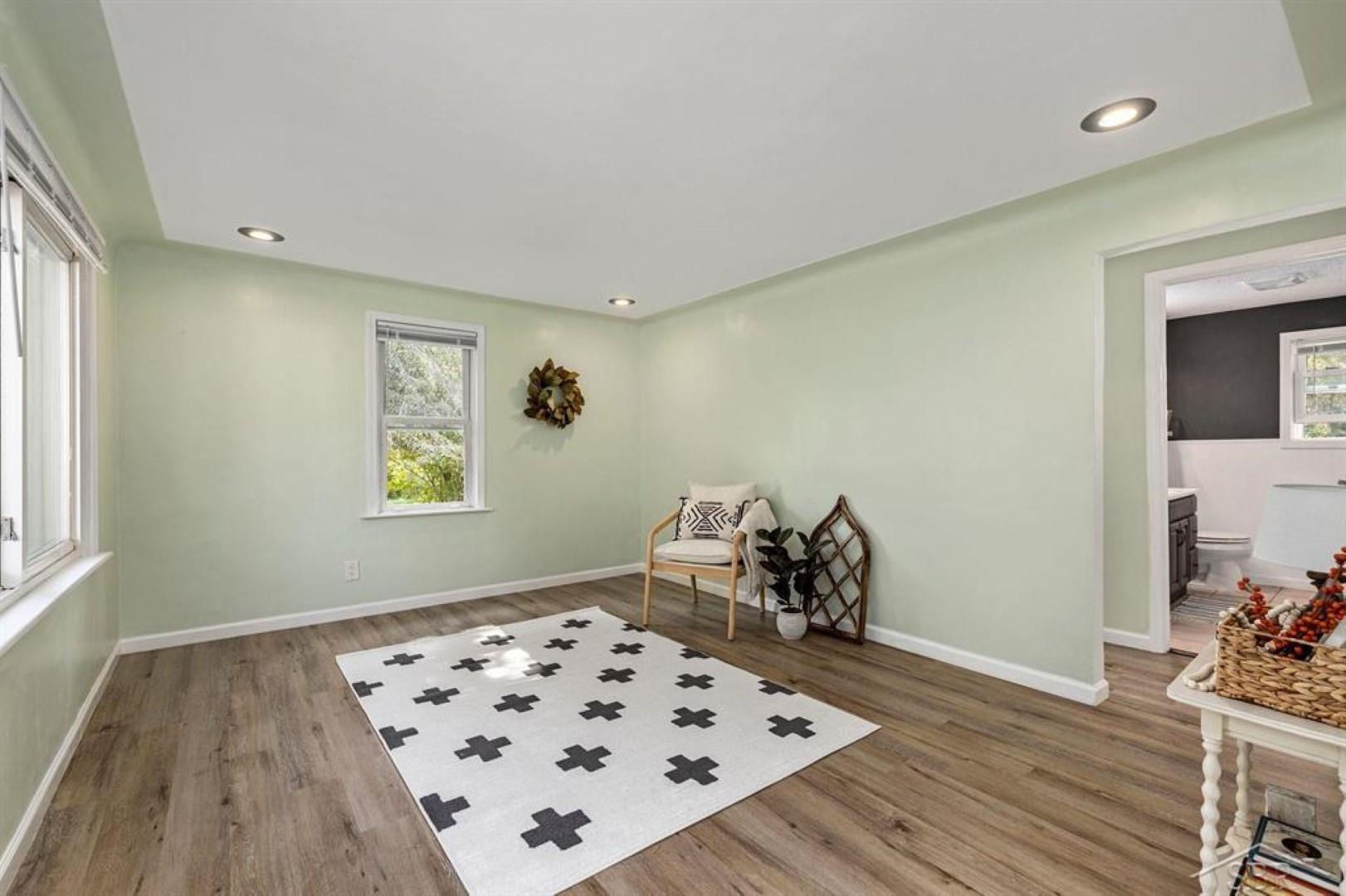 57 North Homer Road Midland, MI 48640 - Photo 4 of 42 50123114-3.JPG