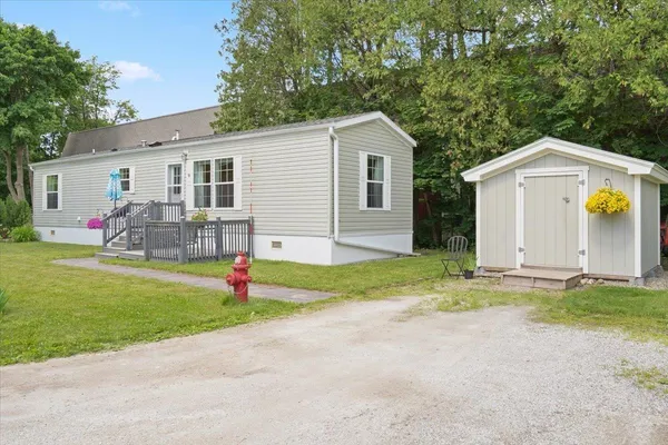 $129,000 | 91 Shelburnewood Drive, Shelburne, VT 05482