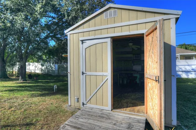 $2,250 | 1489 Whitmore Street, Sebastian, FL 32958