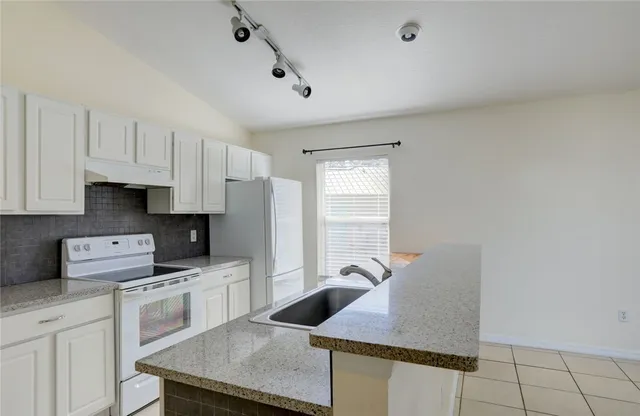 $2,250 | 1489 Whitmore Street, Sebastian, FL 32958