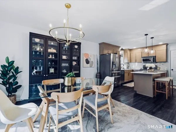 $349,900 | 62 Copper Beech Lane, Unit 62, Portland, CT 06480